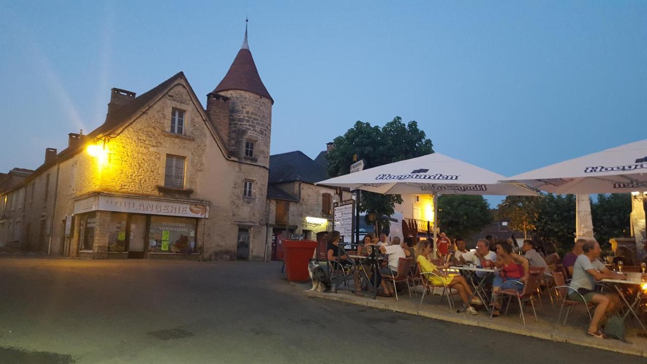 Au Soleil Couchant Saint-Julien-de-Lampon Экстерьер фото